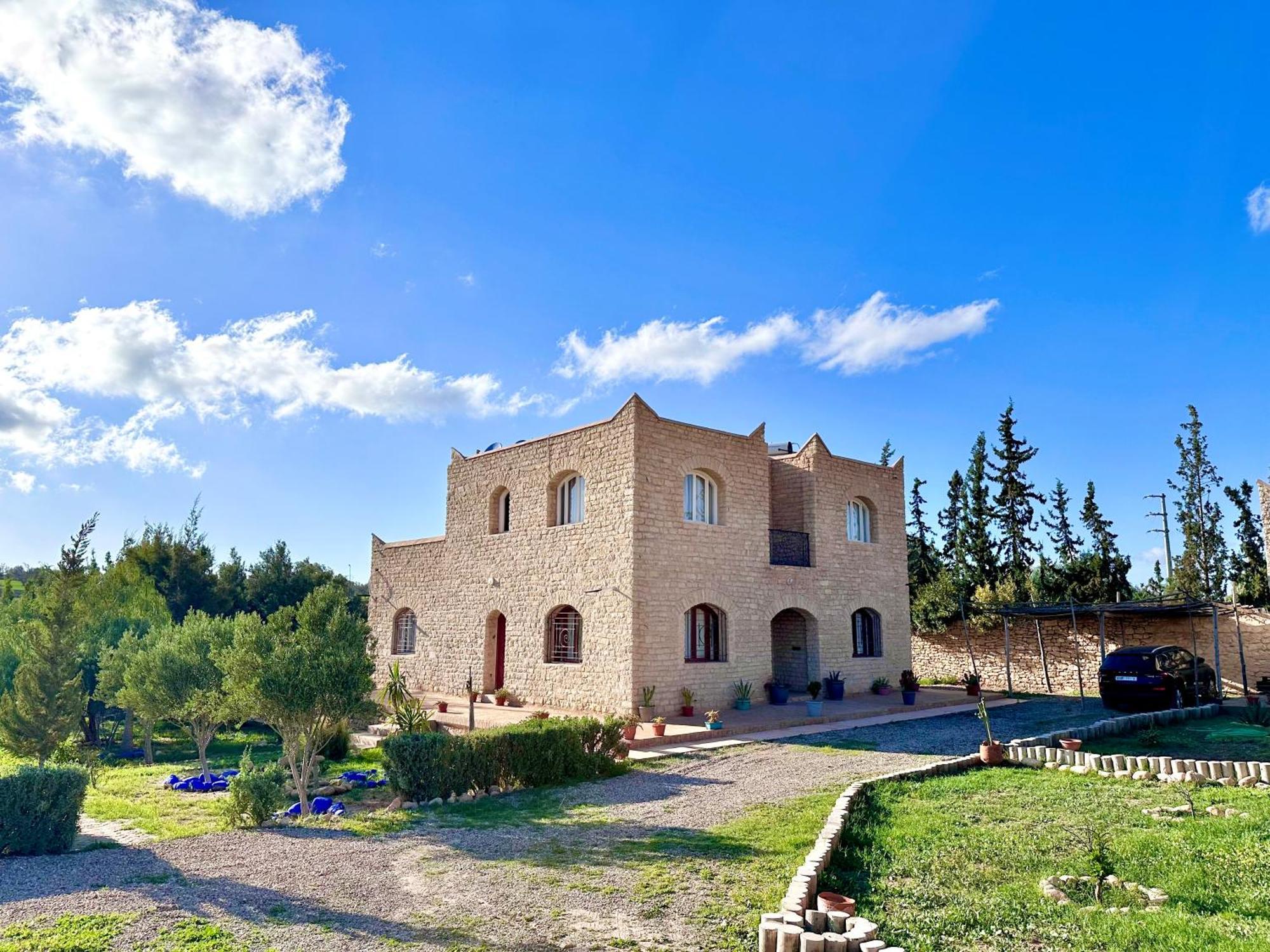 Quiet Oasis Luxury Stone With Panoramic Views Near Villa